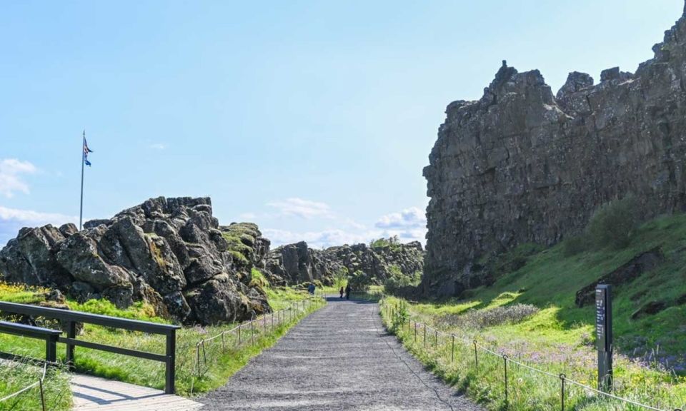 From Reykjavik: Full Day Whale Watching & Golden Circle Tour - Golden Circle Attractions