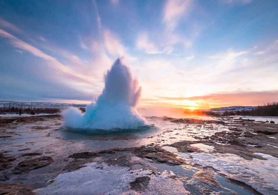 From Reykjavik: Golden Circle, Friðheimar, & Sky Lagoon Tour - Þingvellir National Park