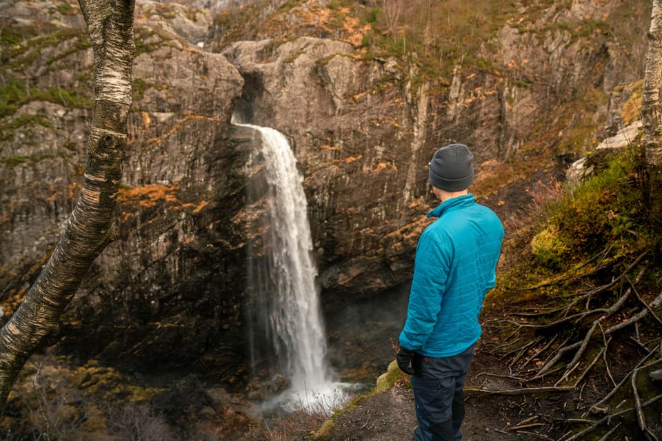 From Stavanger: Guided Tour to Månafossen and Dalsnuten - Hiking Experience