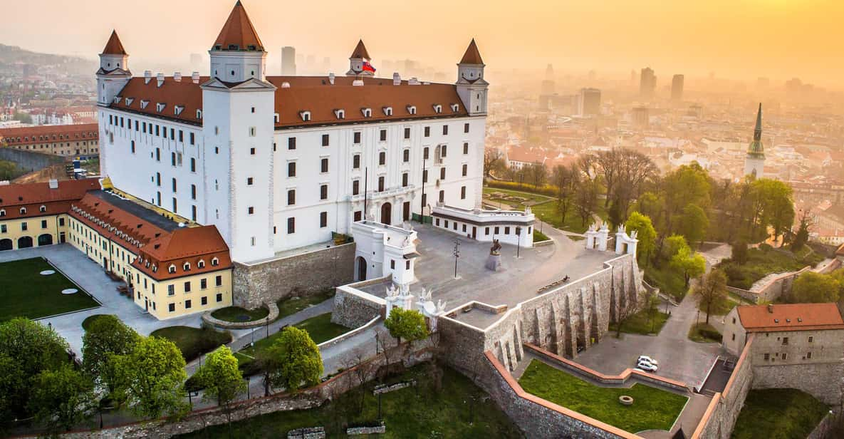 From Vienna: Bratislava City Highlights Day Trip - Itinerary Highlights