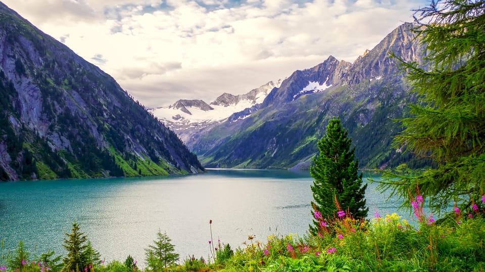From Vienna: Private Hallstatt Day Tour - Highlights of the Tour