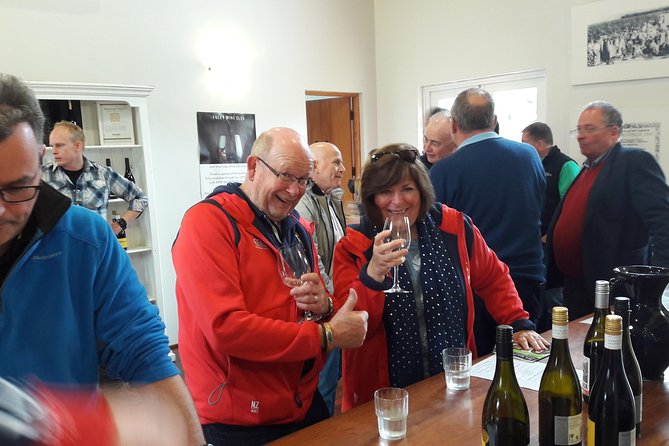 Full Day Martinborough Wine Tour - Meeting and Pickup Details