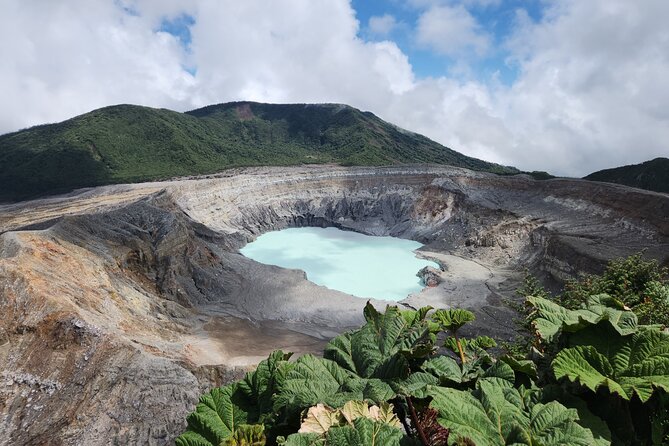 Full Day Poas Volcano, La Paz Waterfall Gardens and Coffee Plantation Experience - Meeting Points and Timing