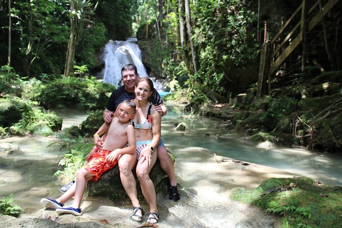 Full-Day Tour of Blue Hole and Dunns River Falls With Pick up - Pickup Locations