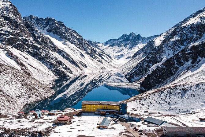 Full Day Tour to Portillo and Laguna Del Inca - Dining Experience