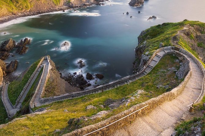 Gaztelugatxe, Bermeo and Gernika Guided Tour - Whats Included
