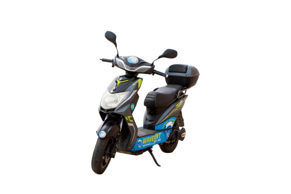 Go Green, Go Free: Rent E-Scooters Easy in Ericeira - Scooter Features Overview