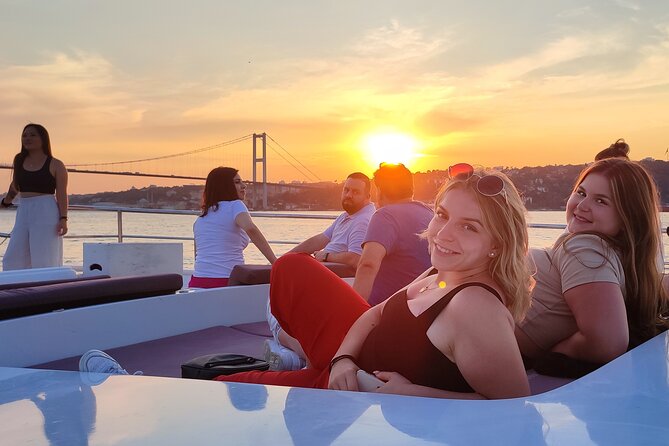 Guided Bosphorus Sunset Cruise on Luxurious Yacht - Small Group Cruise - Accessibility