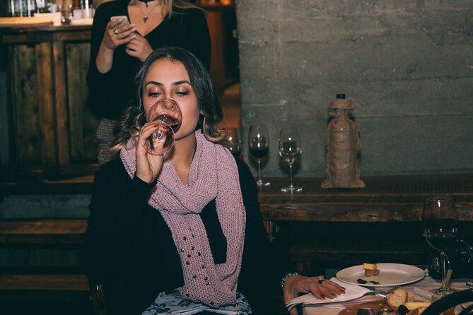 Guided, FUN Wine Tasting With Trivia Games, Napoli - Guest Reviews and Feedback