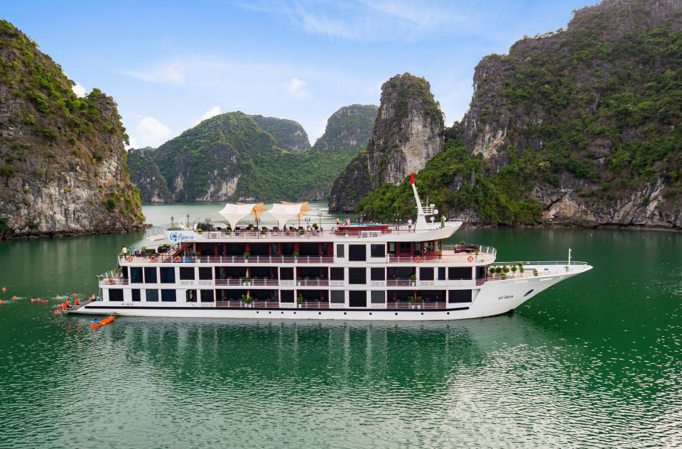 Ha Long: Lan Ha Bay and Viet Hai Village 3-Day 5-Star Cruise - Day 1 Highlights