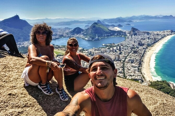 Half Day Hiking Tour Morro Dois Irmaos and Favela Vidigal - Meeting and Ending Locations