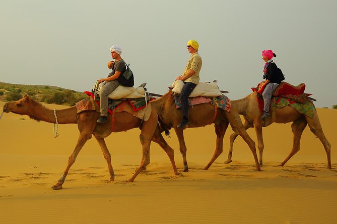 Half Day Overnight Desert Tour (Non Touristic) - Meal Details