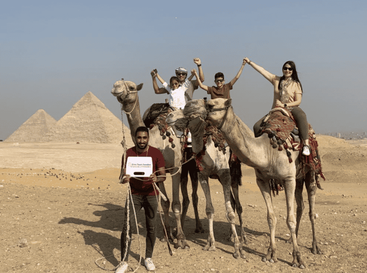 Half Day Tour With Lunch and Pyramids Entry - Transportation and Comfort