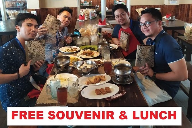 Halfday Excursion Old City Batavia With Lunch,Free Souvenir & Insurance - Taking in Jakarta History Museum
