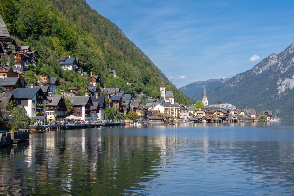 Hallstatt: First Discovery Walk and Reading Walking Tour - Tour Route