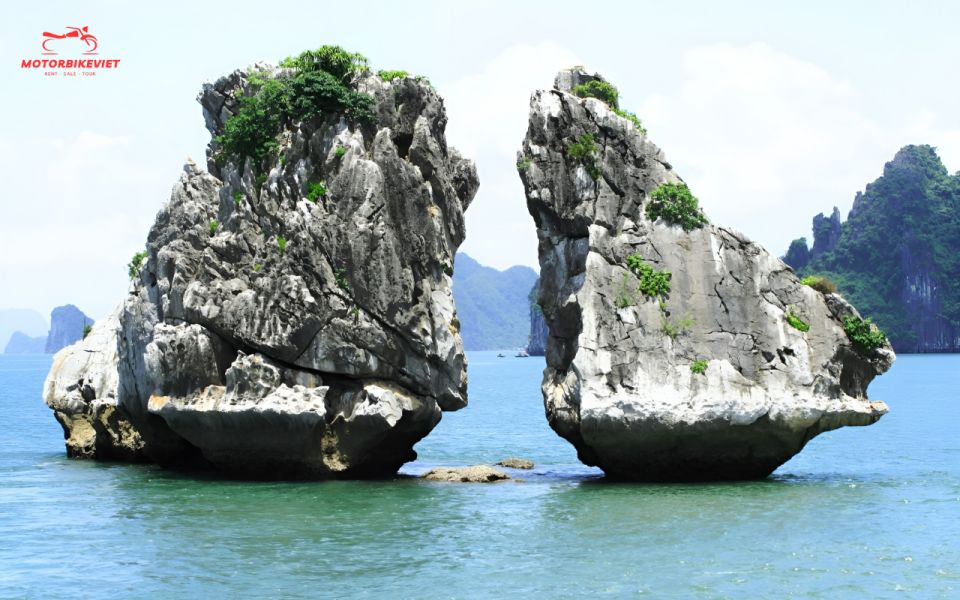 Halong Bay Cruise 3 Days 2 Nights Luxury - Detailed Itinerary