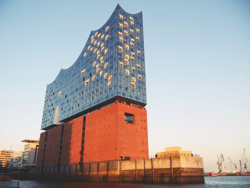 Hamburg: Elphi Plaza Guided Tour With Störtebeker Beer - Inclusions