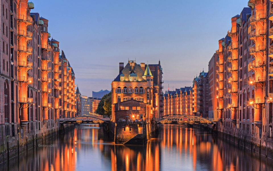 Hamburg: Private Warehouse District & HafenCity Walking Tour - Historical Context