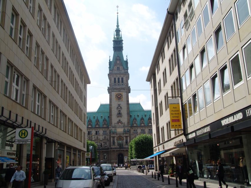 Hamburg: Walking Tour for School Groups - Speicherstadt and HafenCity