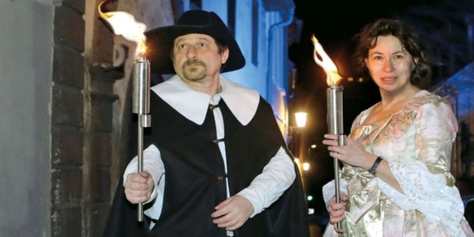 Heidelberg: Torchlight Tour With a Night Watchman - Tour Itinerary