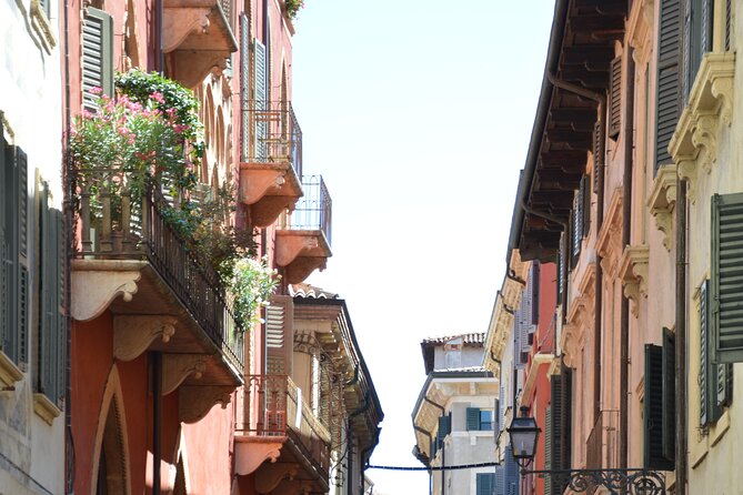 Hidden and Fascinating Verona - 3 Hour Private Walking Tour - Personalization and Flexibility