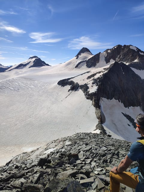 High-Alpine Tour to Zuckerhütl - Top of Stubai 3,507 M - Tour Duration and Group Size