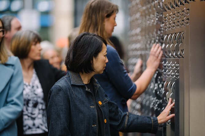 Hīkoi to Britomart Guided Walking Tour - Auckland Art Gallery - Accessibility Features