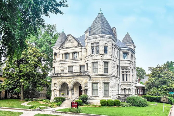 Historic Old Louisville Walking Tour - Architectural Wonders of Old Louisville