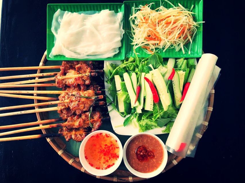 Hoi An: Evening Food Culture Tour by Vespa - Highlights of the Evening Tour