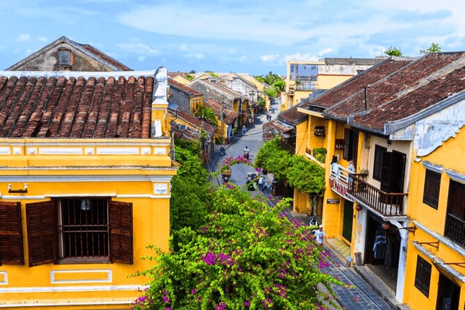 Hoi an Food Tour by Motorbike With Tastings and Dinner With Local - Local Market Visit