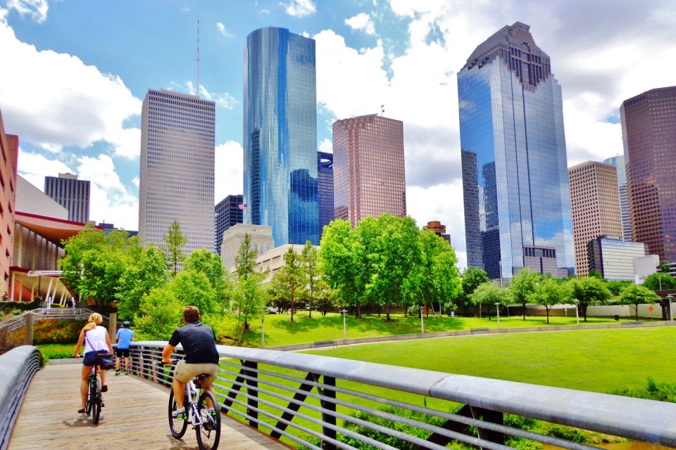 Houston: Sightseeing Self-Guided Driving Audio Tour - Highlights of the Houston Tour