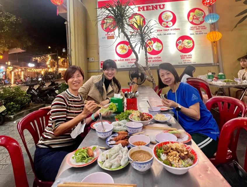 Hue: Night Street Food Tour by Cyclo With a Local Guide - Experience Highlights