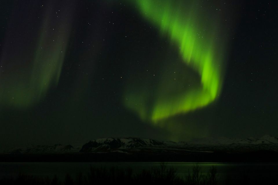 Iceland: Northern Lights Bus Tour From Reykjavik - What to Expect