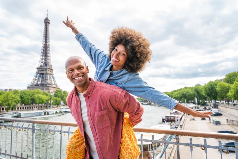 Inspiring Paris Walking Tour for Couples - How to Book Your Tour