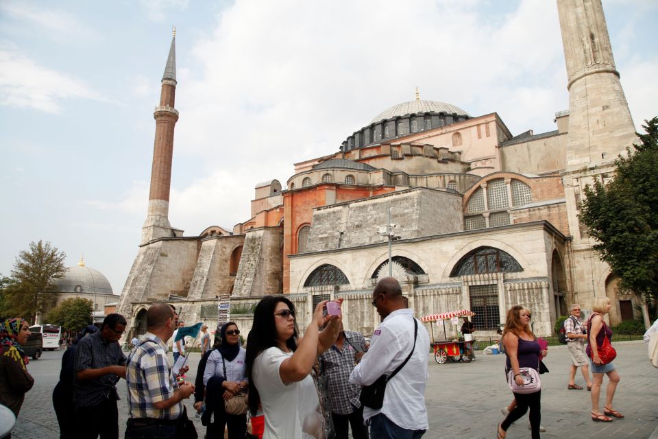 Istanbul: Topkapı, Basilica Cistern, and Hagia Sophia Tour - Pickup and Drop-off Details