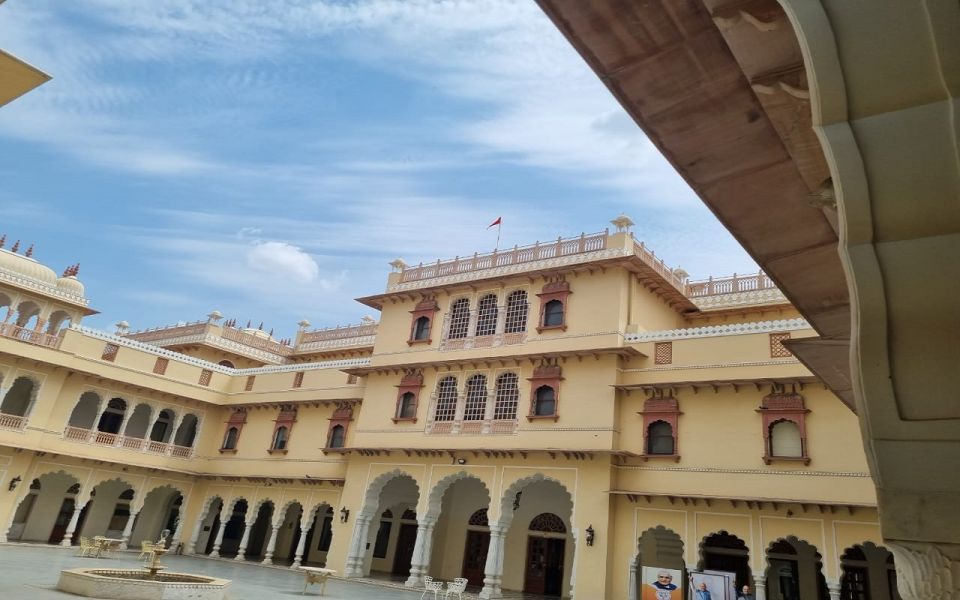 Jaipur Local Sightseeing With Expert Tourist Guide & Lunch - Cultural Significance of Jaipur