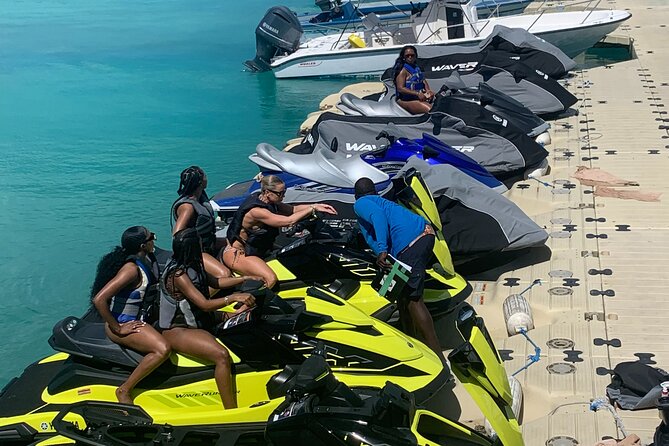 Jet Skiing Around La Famille Ship and Smaller Pristine Cays - Transportation Details