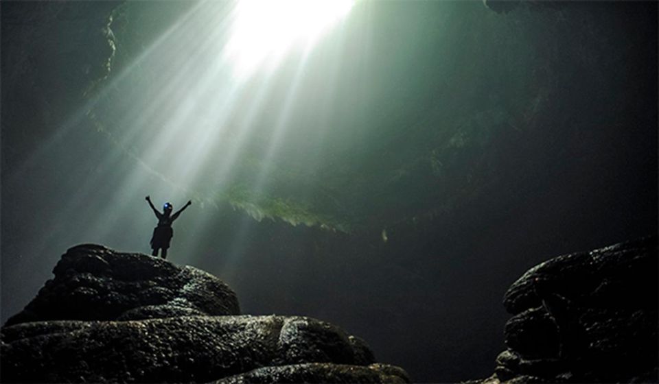 Jomblang Cave and Timang Beach Tour Yogyakarta - Rappelling the Cave