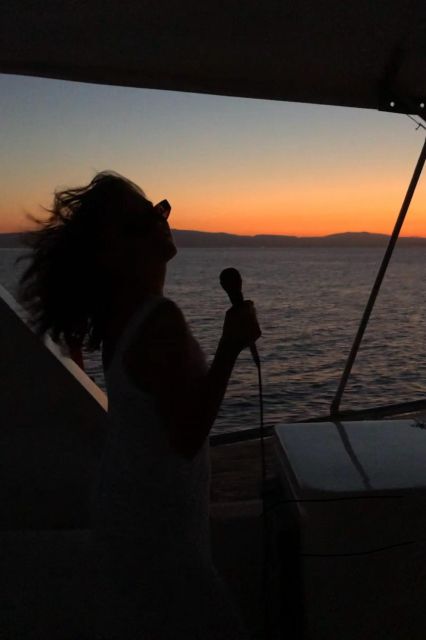 Kalamata: Sunset Cruise With Wine & Fruit Salads - Cruise Details