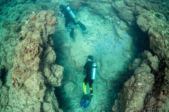 Kauais Ultimate Boat 2 Tank Adventure Dive Certified Divers Only - Dive Inclusions and Amenities