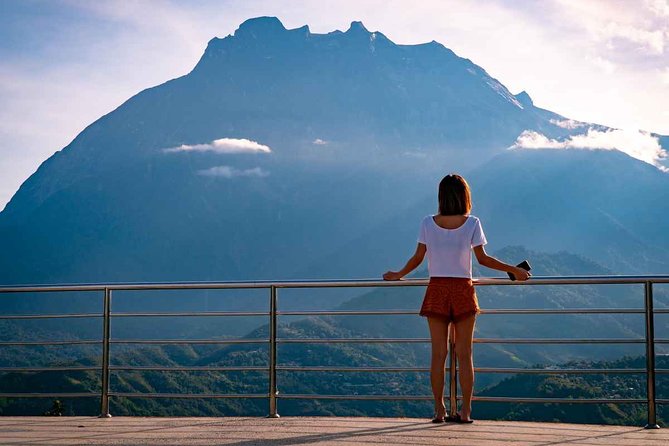 Kinabalu Park With Upside Down House & Cow Farm - Visiting the Upside Down House