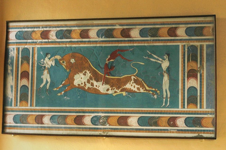 Knossos Palace Skip-the-Line Ticket & Private Guided Tour - Inclusions and Exclusions