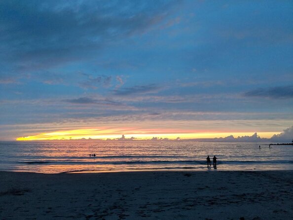 Kona-Kohala Coast Sunset Sail by Catamaran - Onboard Amenities