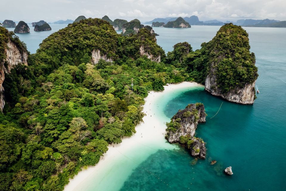 Krabi: Private Luxury Longtail Boat Island Hopping Tour - Explore Railay Beach and Hong Lagoon