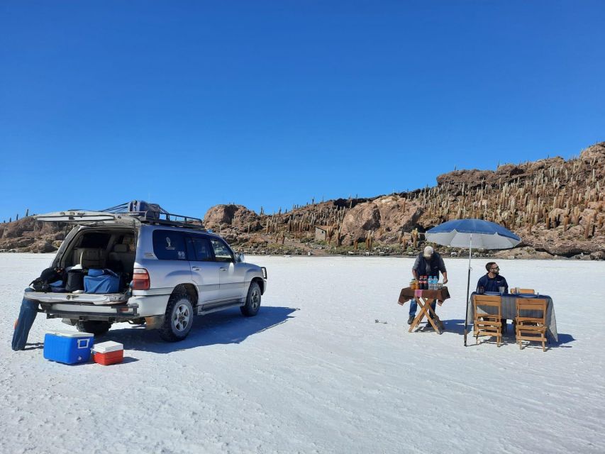 La Paz: Uyuni Tour Ending in Atacama, Chile by Bus. - Inclusions of the Package