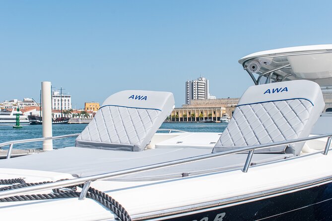 Large Boat Rental in Cartagena De Indias - Included Amenities