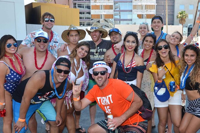 Las Vegas Dayclub or Nightclub Crawl With Party Bus Experience - Meeting Point and Itinerary