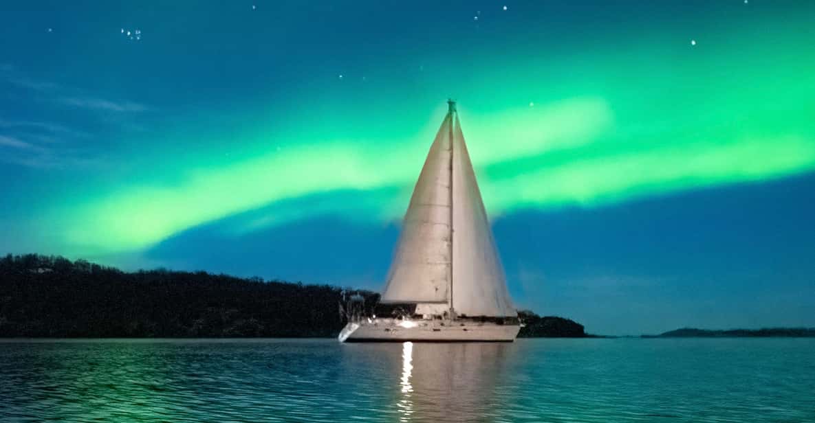 Late Night Sailing With Northern Light Chase - Included Amenities