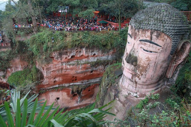 Leshan Giant Buddha and Huanglongxi Ancient Town Day Trip - Itinerary Highlights