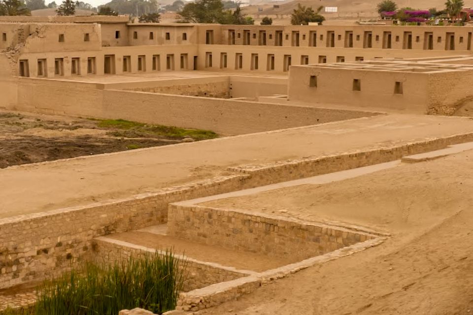 Lima: Pachacamac Ruins & Barranco Half-Day Guided Tour - Exploring Pachacamac Ruins